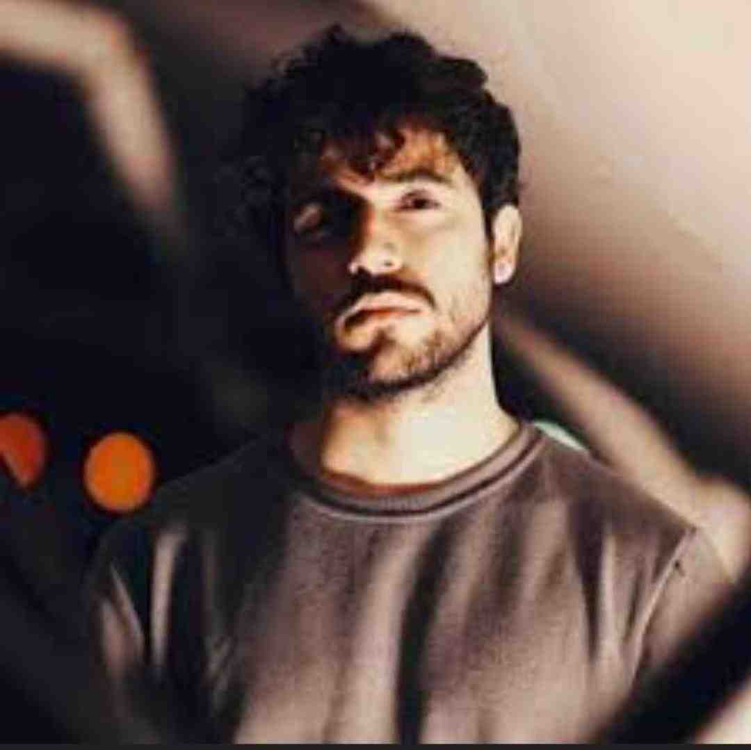 شروین حاجی پور برو عطرمو پاک کنش از تنت بیب