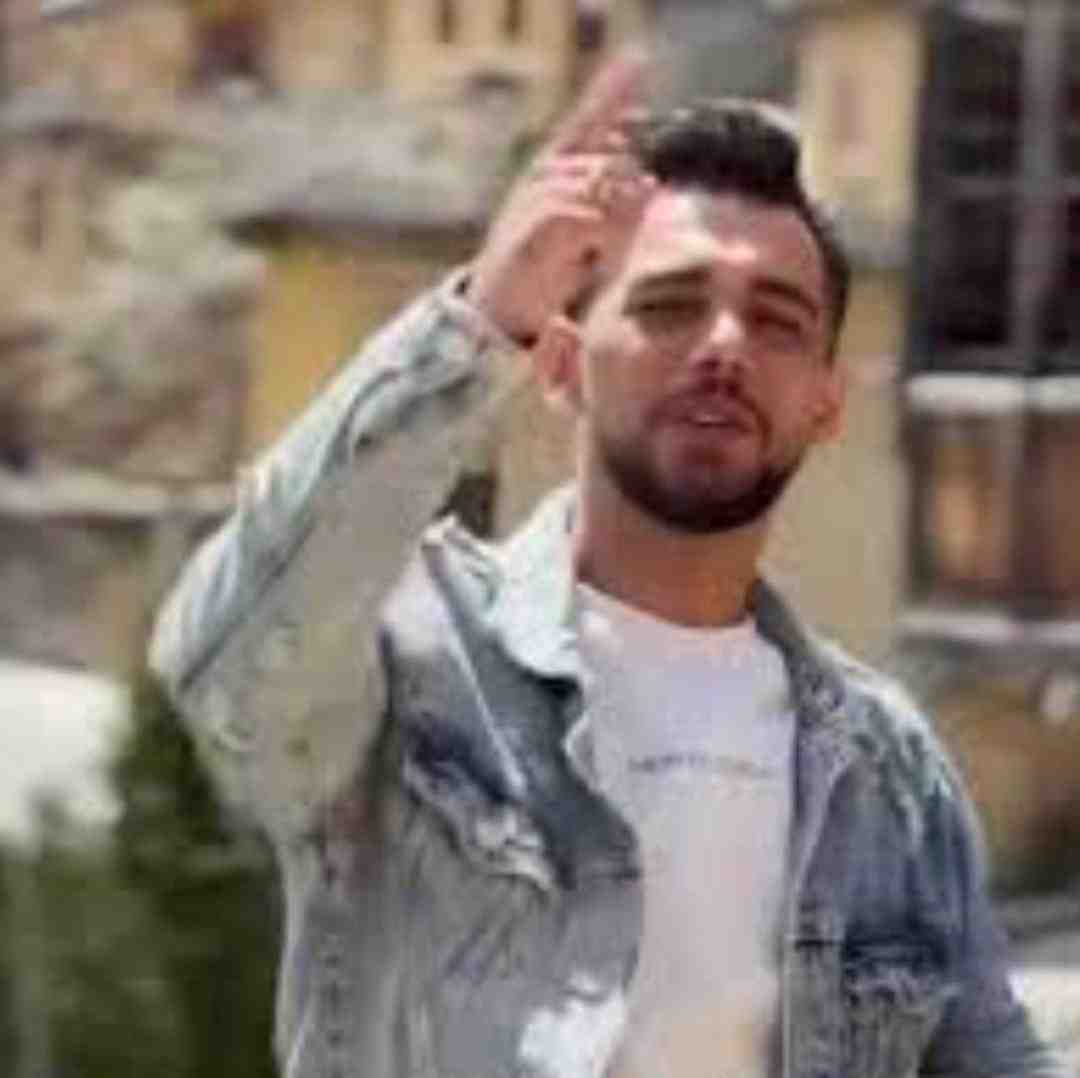 ایمان حسینی امشو فاز مستیه