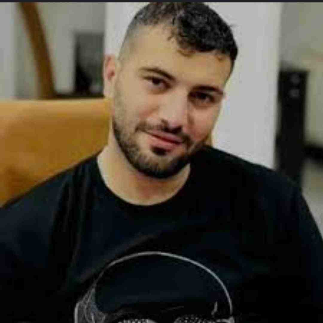 کیوان خشاو پر مغز خالی روحیم ارای جنگ عالی