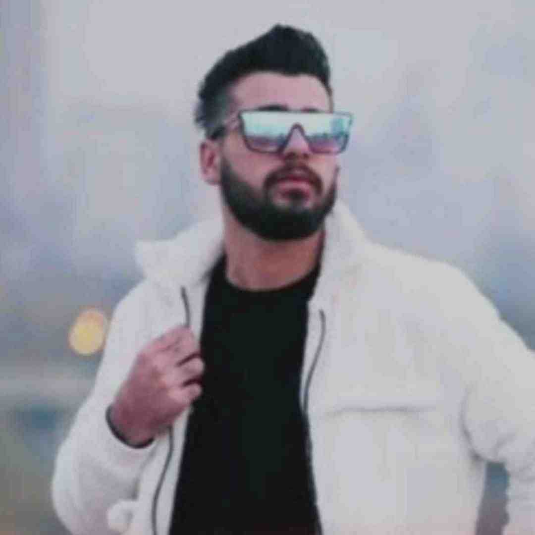 هومن نجفی قاتل