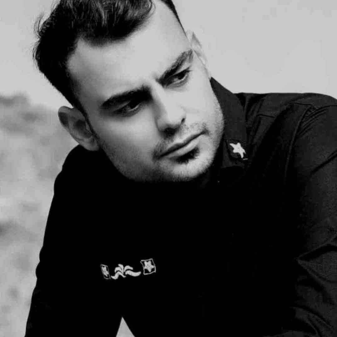 روح الله کرمی حالم حال ماهی مرده تنگ هفت سینه