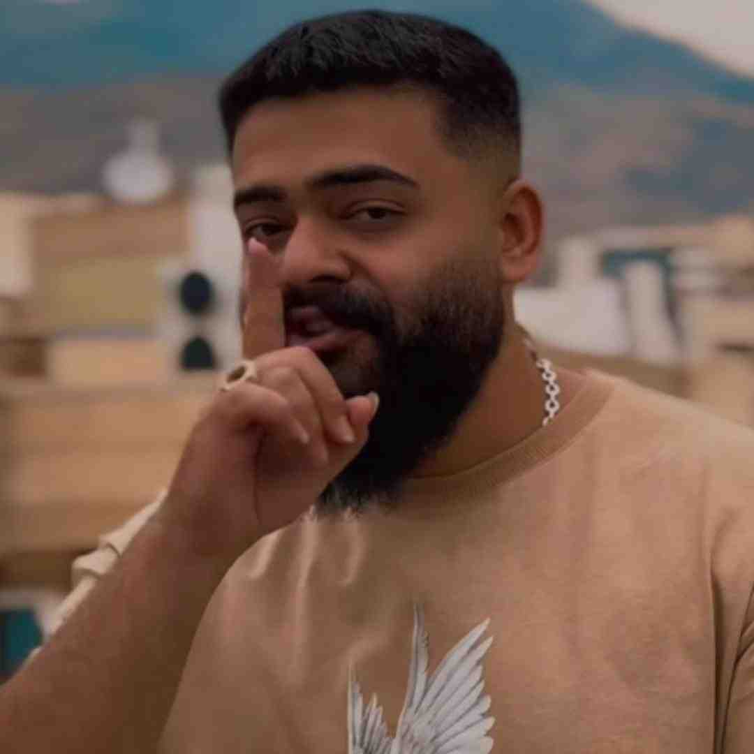 علیراد اخم نکنی که میریزم بهم برام مهم نی