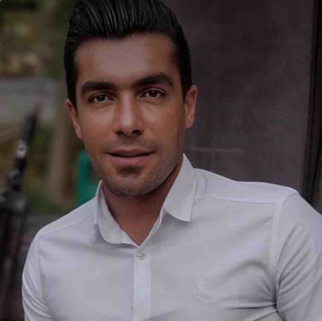 عاشقم سی تیلش دل باختیم سی میلش فرشید حکمتی