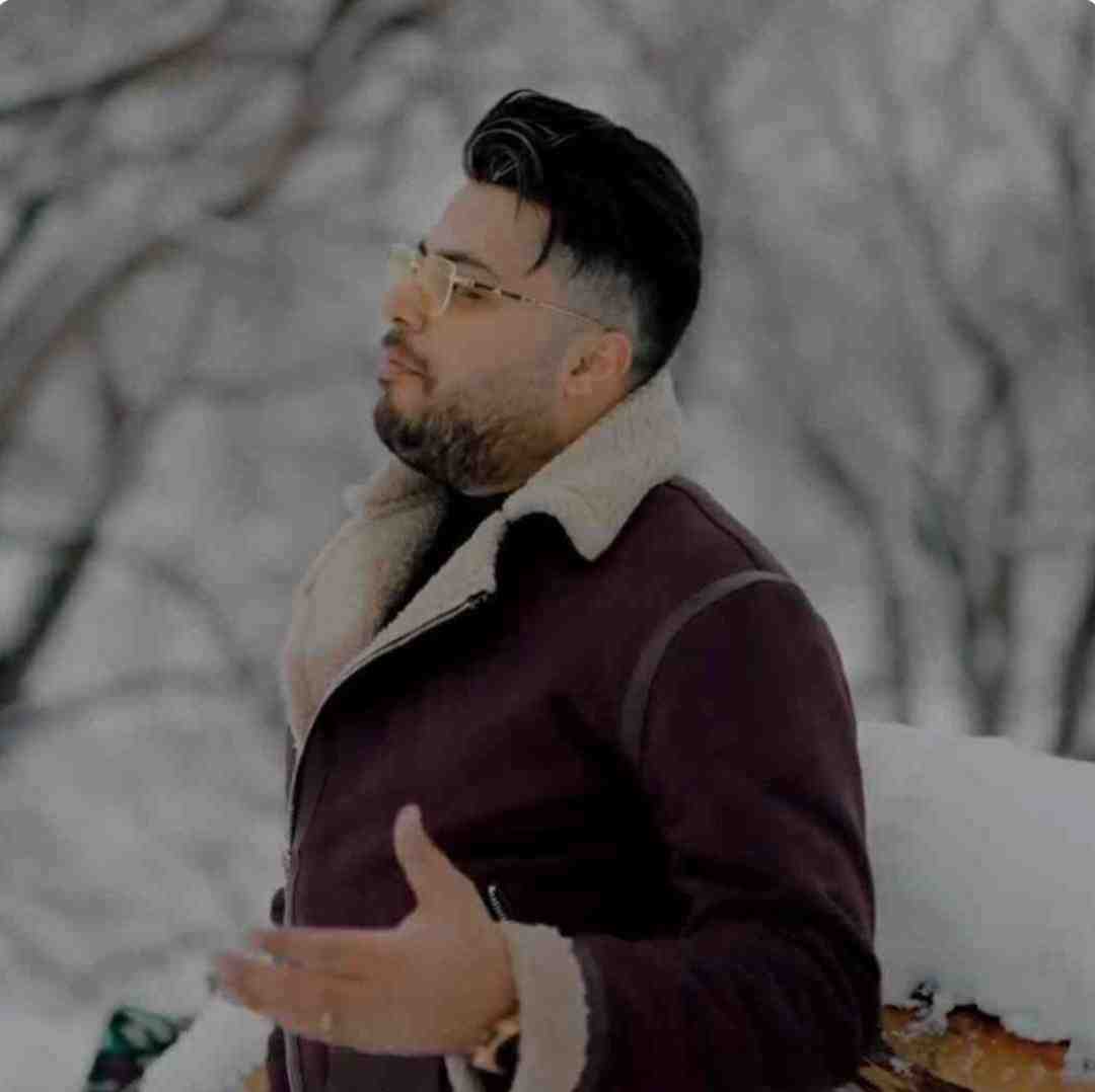 امید عقابی ماه