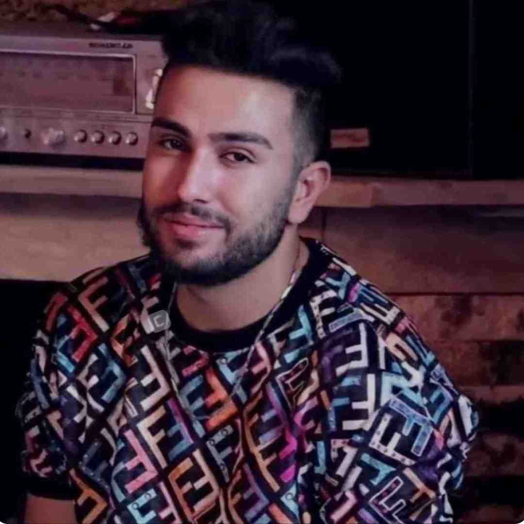 سالار صفرزاده ندیدم رو دستت وقتی بهت فکر میکنم