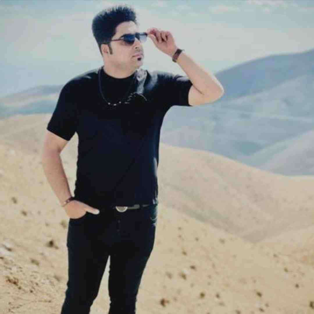 فرشاد مافی آهای خانم الهه صورتت چو قرص ماهه