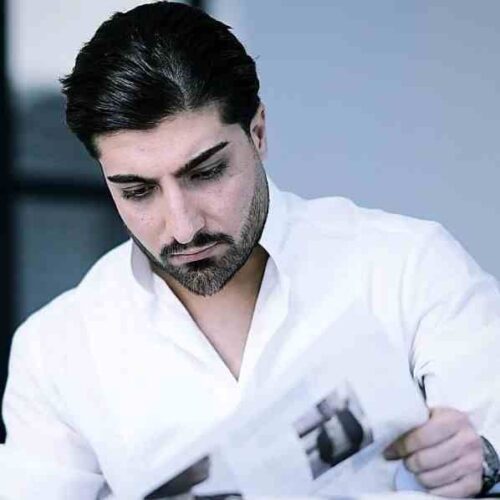 دانلود آهنگ هم دوست دارم هم بیزارم ازت خودم کردم با صدای امیر لیام