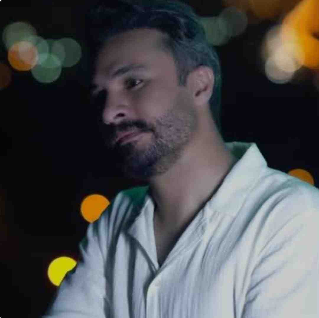 راغب هوات واسم مثل یه بغض سنگینه