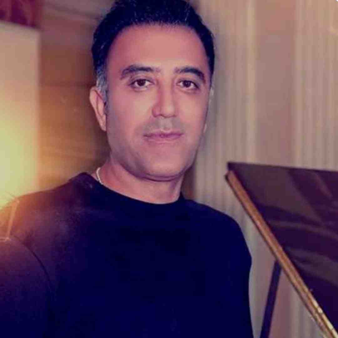 افشین خان شال آبی