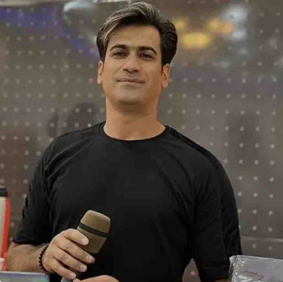 مسلم فتاحی یه سیگاری گاری گاری بنگ بنگ