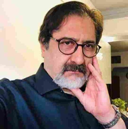 دانلود آهنگ بر گیسویت ای جان کمتر زن شانه با صدای حسام الدین سراج