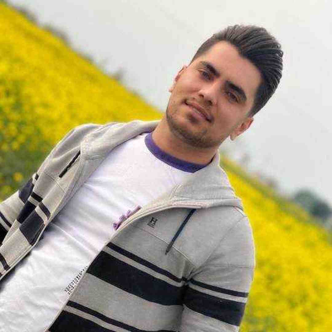 جواد نکایی بلند بالا بلندی ره ته دارنی
