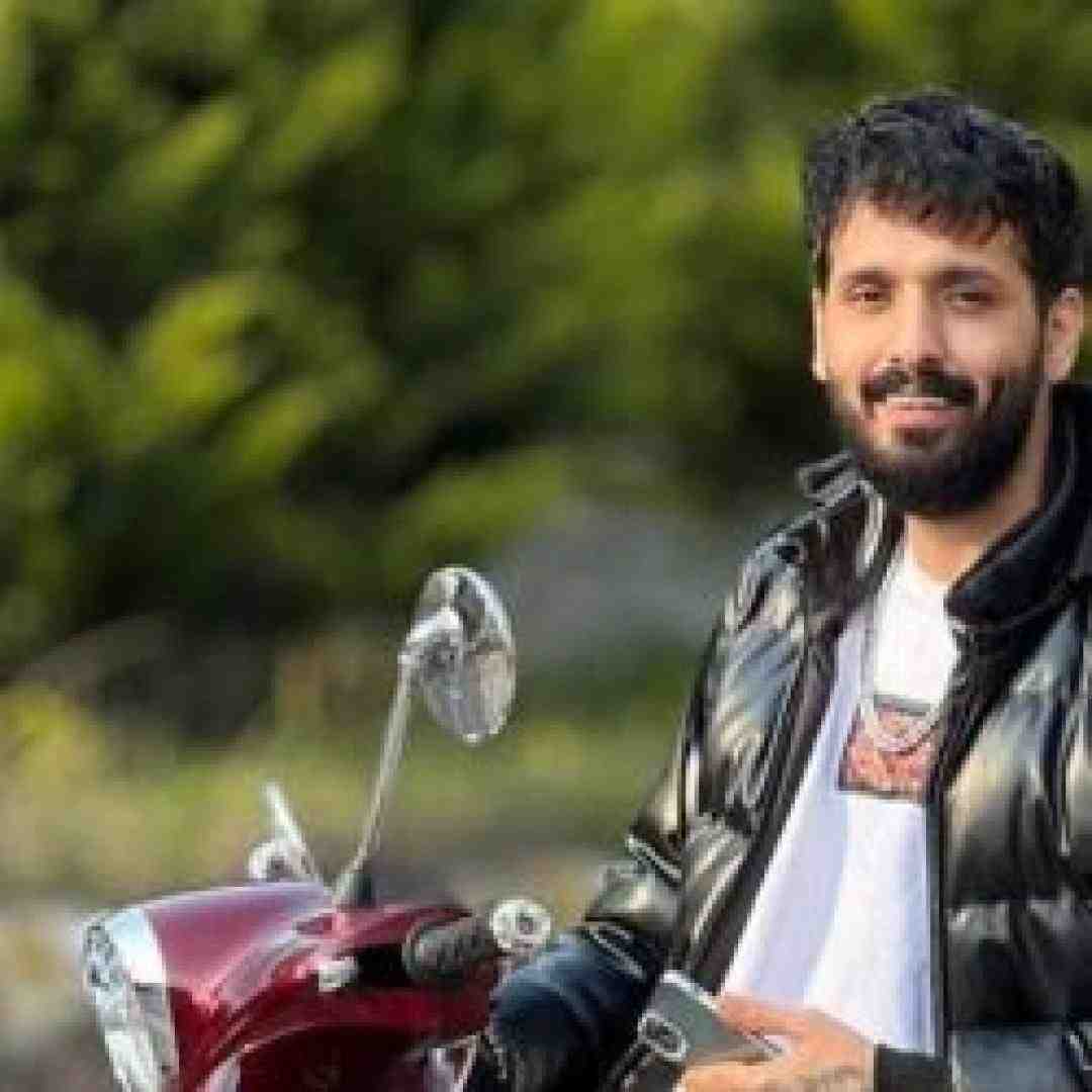 کمیل کولایی قسم