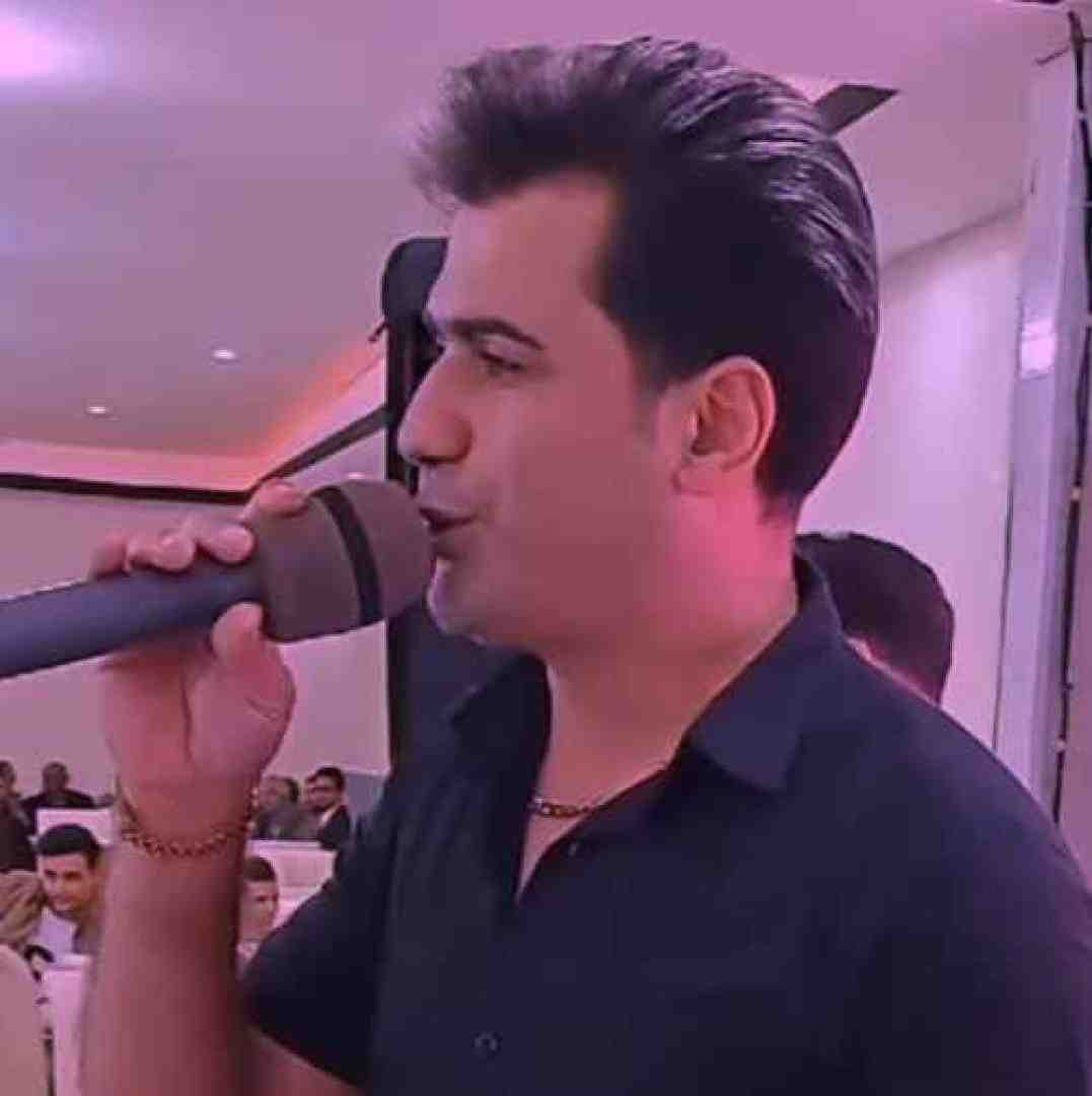 مسلم فتاحی یکی برسه به دادم دلمو به یکی دادم