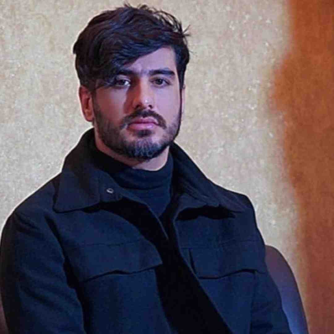 سعید حسینی هیکلت بلند تیلت قشنگ
