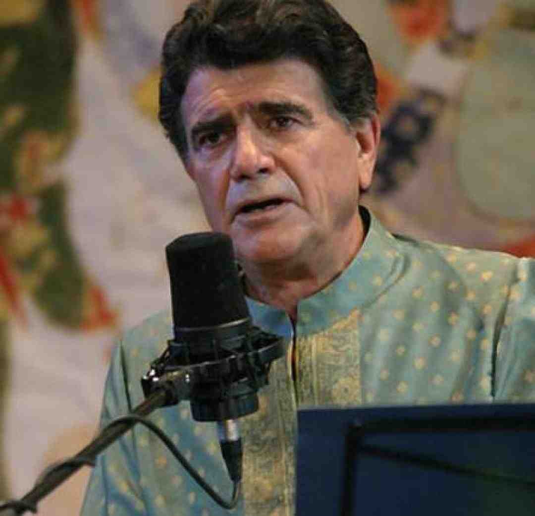 محمد رضا شجریان ساقی بیا که عشق ندا میکند بلند