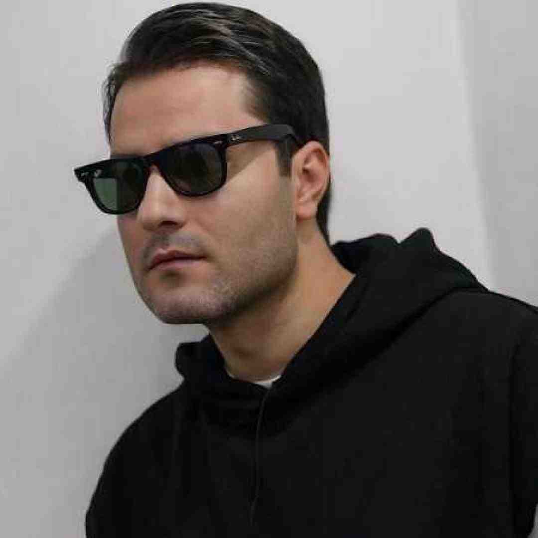 مهدی احمدوند بزن بارون بزن به قلب من بزن آروم شه