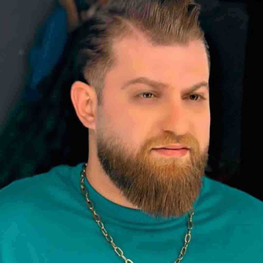 مهیار خلیل زاده صلح طلب