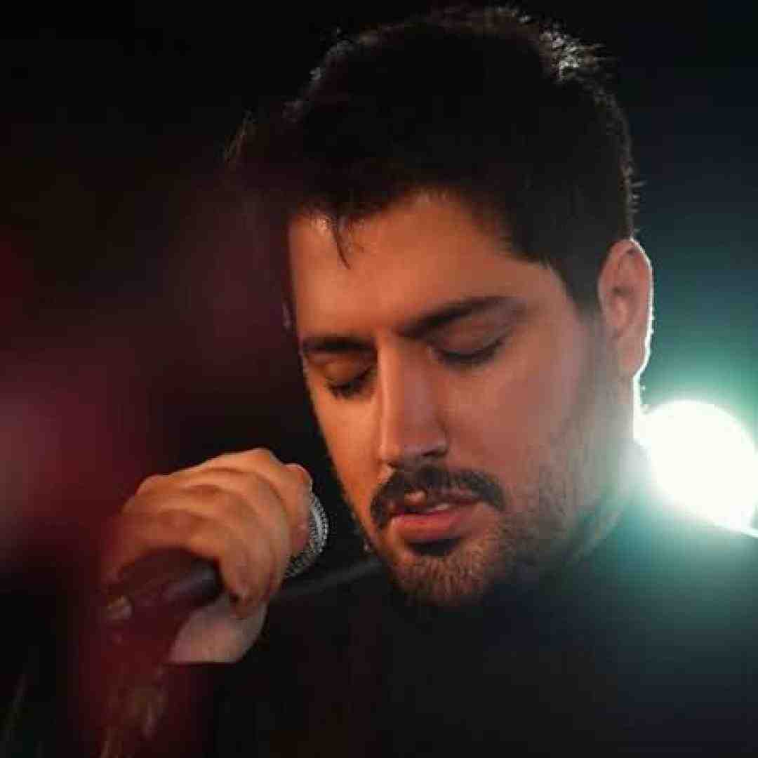 میلاد بابایی رگمی ازم ببرنت شک نکن