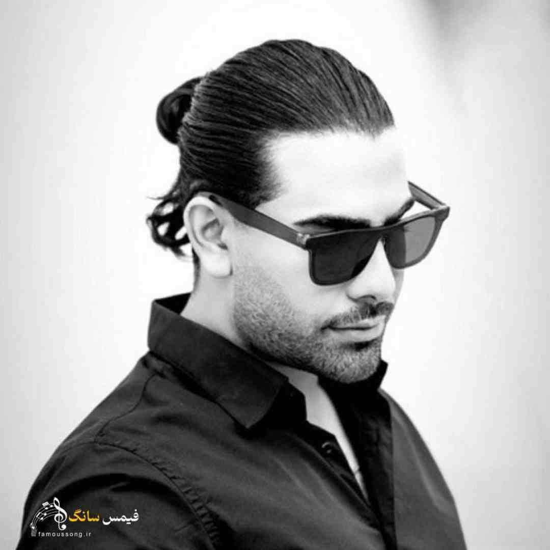 دانلود آهنگ تا زدم من بهت زل با صدای مجید رضوی