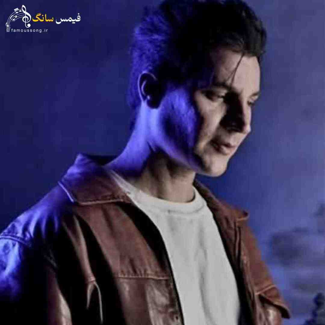 بهزاد شیرخانی آخ که تو تنها عشق دل دیوونمی