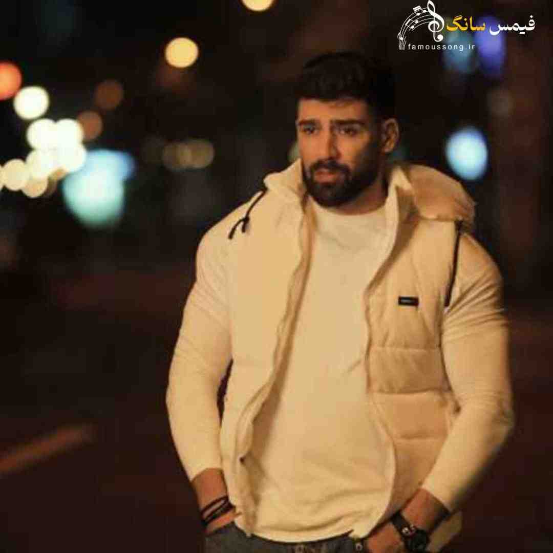 دانلود آهنگ تویی خدای قلبم کفرم اگه باشه میپرستمت با صدای محمد محرمی