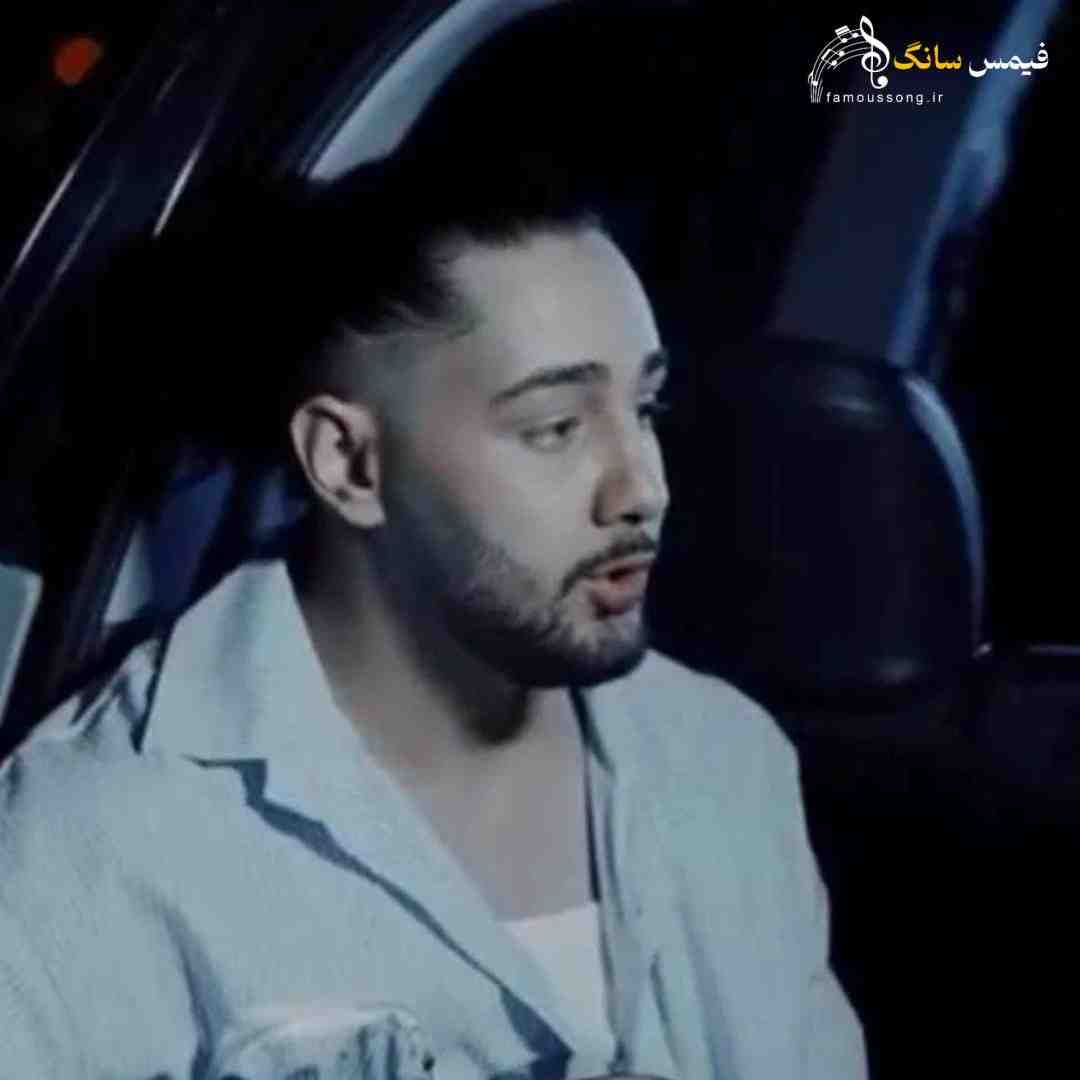 نوان الان کجای این شهری منو تنها نذاری تو شب ابری