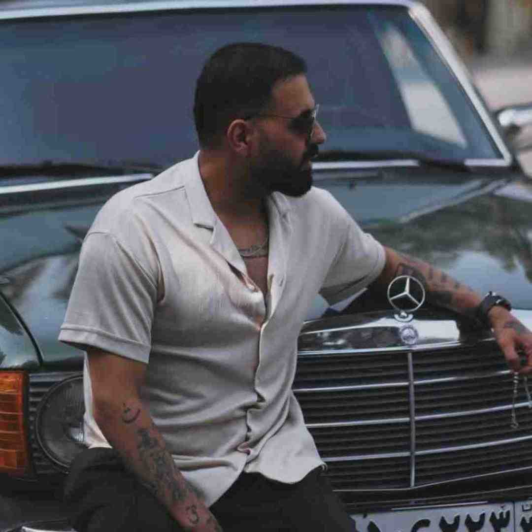 دانلود آهنگ دنبالت یه شهرو گشتم نبودی عشقم با صدای رضا شیری