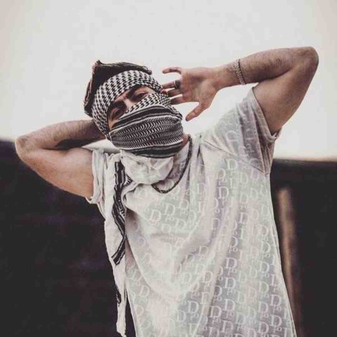 رامین تجنگی و فرهاد نامداری رامین دختره گنگش پره داشت وقتشه لغزش کنه