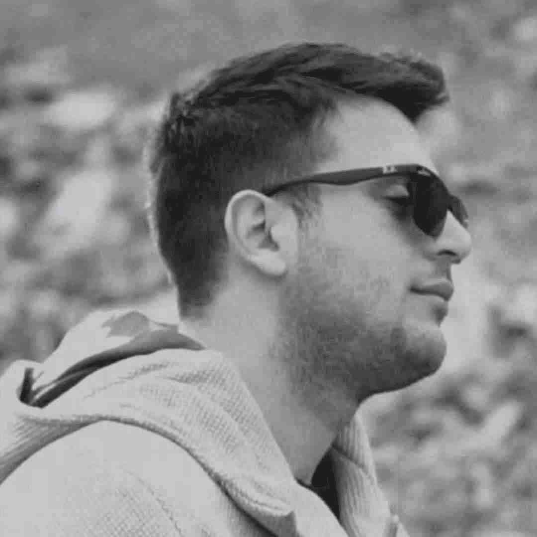 فرهاد نامداری درسته پسر بدیم ولی پیش تو باشم خلاف نمیرم